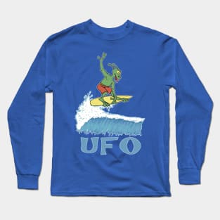 Surfing Alien UFO-surfing Long Sleeve T-Shirt